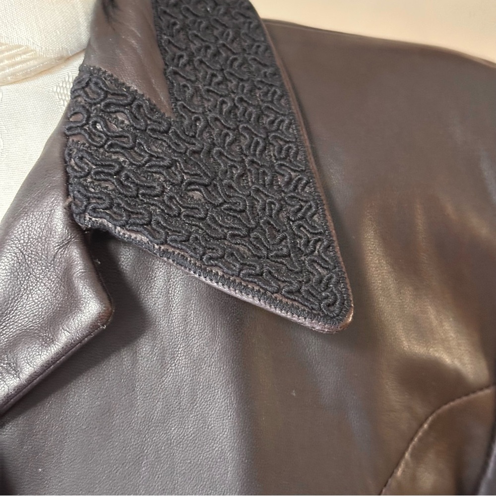 Zelda Genuine Leather Jacket 6 - Picture 6 of 11